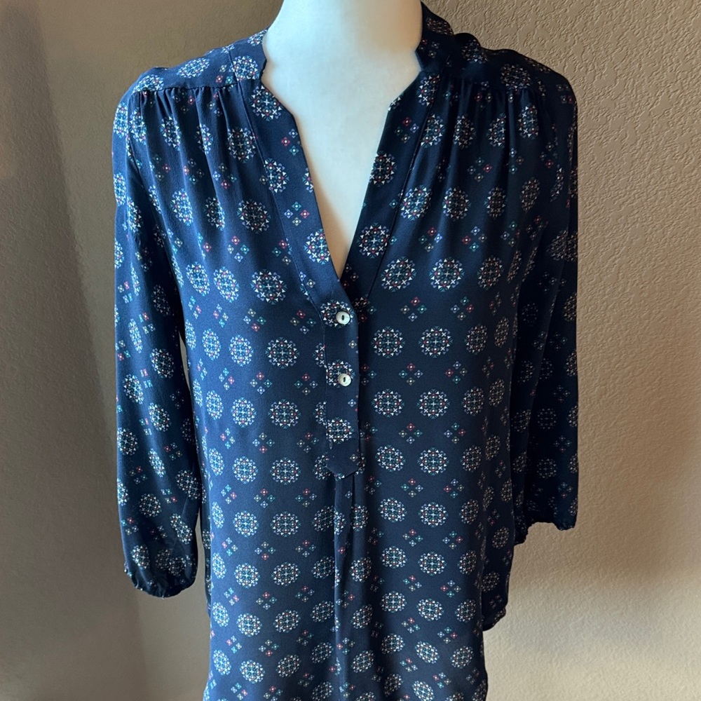 Amour Vert Dark Blue Patterned Blouse